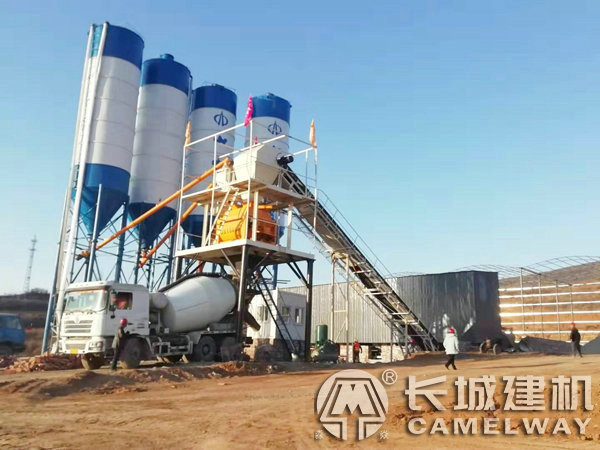 攪拌機1500型一鍋多少立方，混凝土拌合站1500型產量